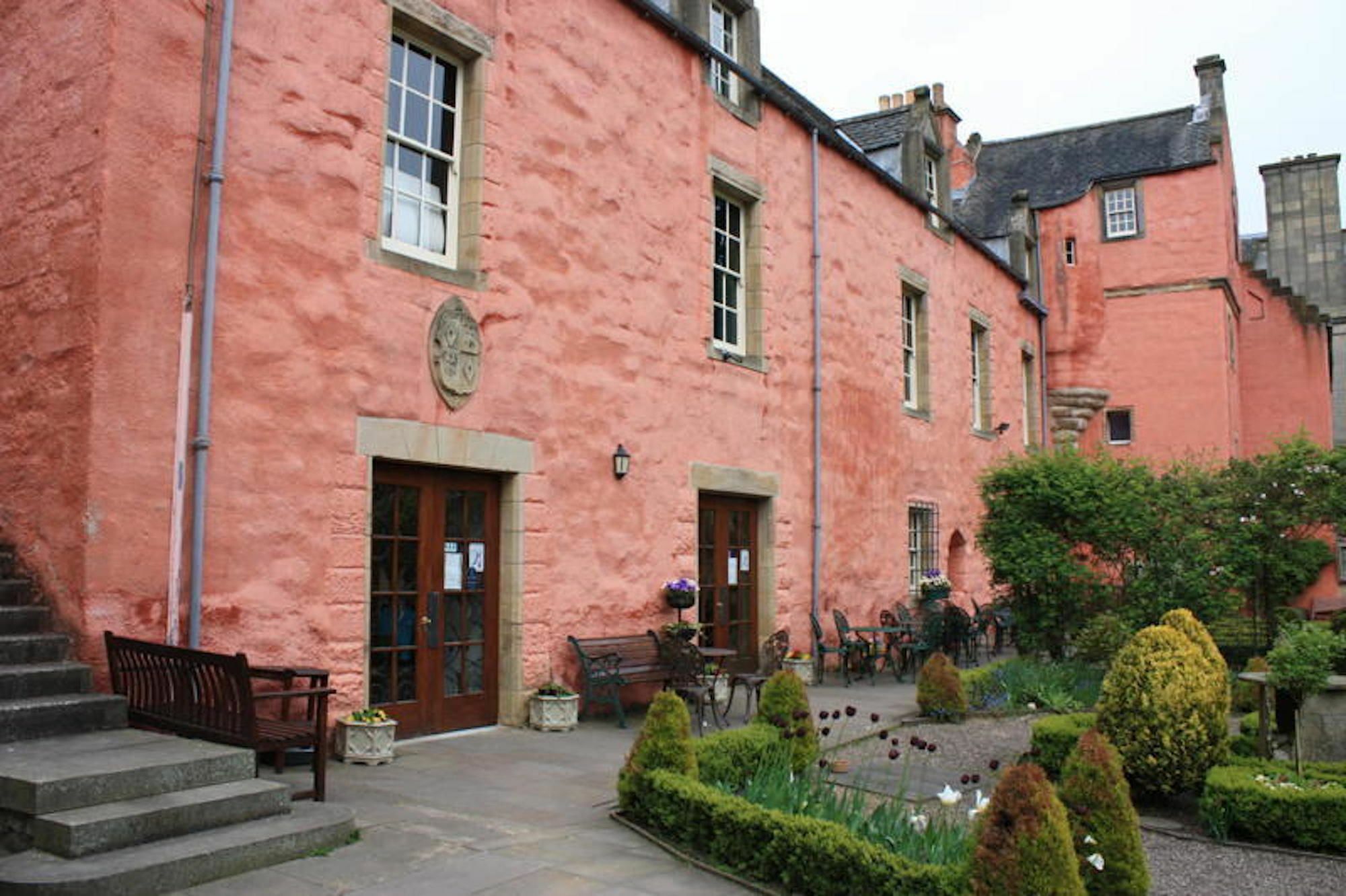 Clarke Cottage Guest House Dunfermline Exterior photo